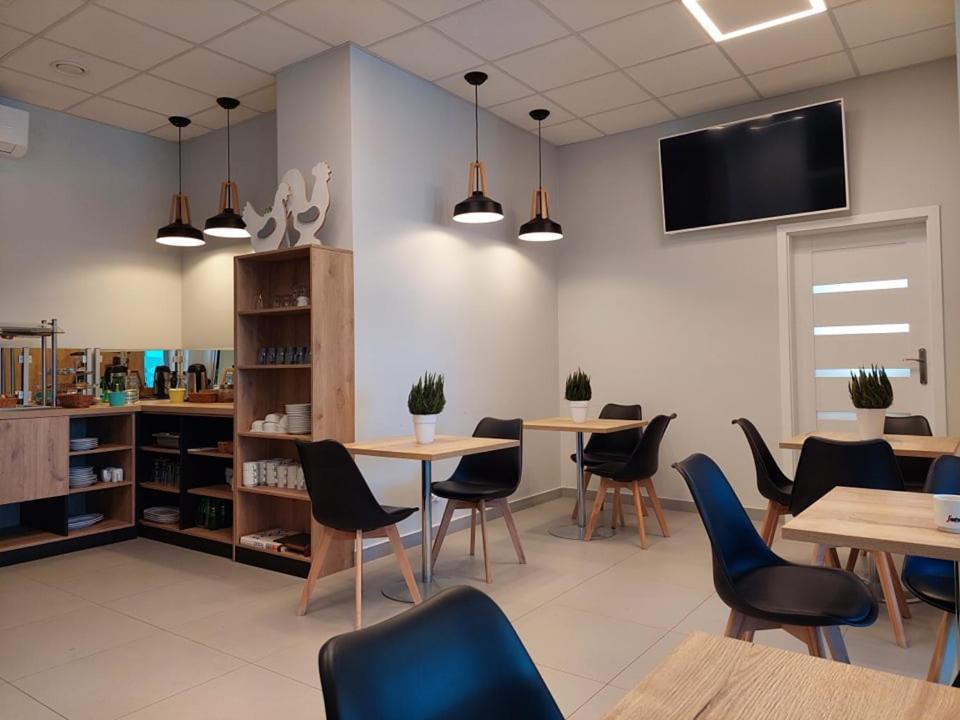 Eurohotel Baniocha Экстерьер фото