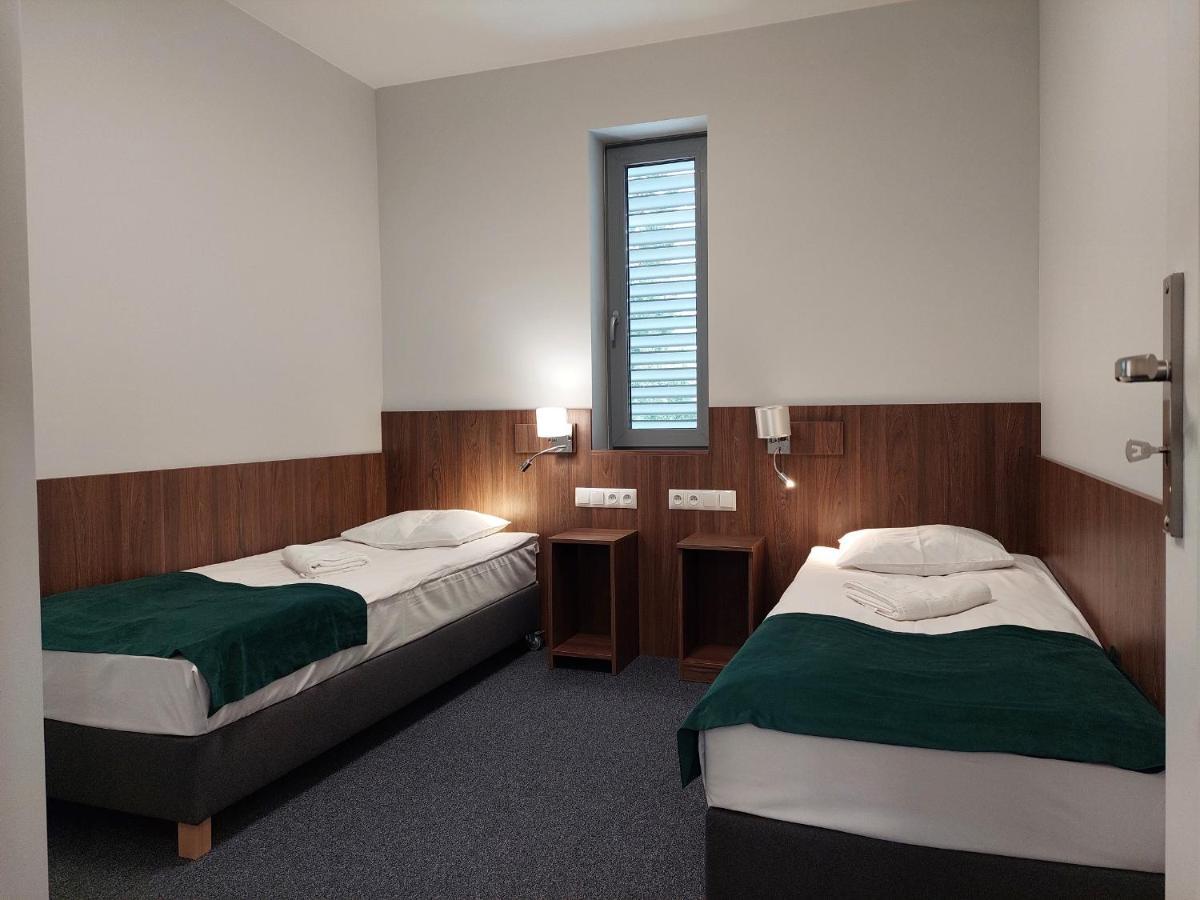 Eurohotel Baniocha Экстерьер фото